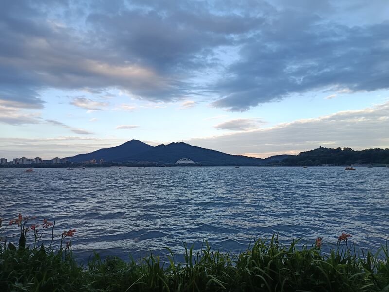 File:南京 玄武湖.jpg