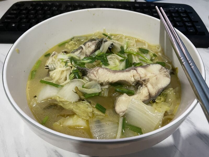 File:生活碎片-酸菜黑鱼鲜面.JPG